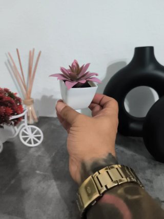 Adorno pequeño planta artificial rosa