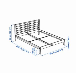 Cama Ikea con somier de láminas reforzadas