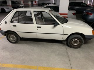 Peugeot 205 1987