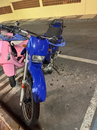 Yamaha XT 600 Azul