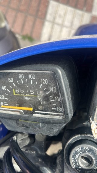 Yamaha XT 600 Azul