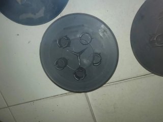 4 Tapas de Rueda Mercedes Vito R15