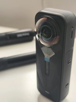 Insta360 X5 8K + Accesorios