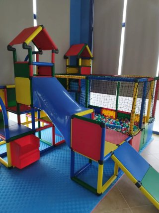 Parque de bolas infantil