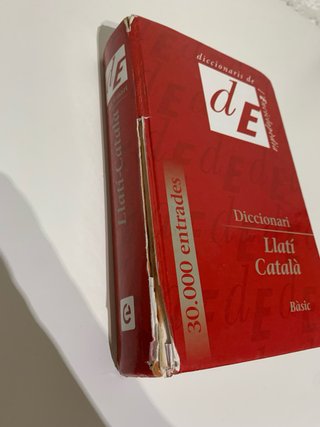 Diccionari bàsic llatí-català