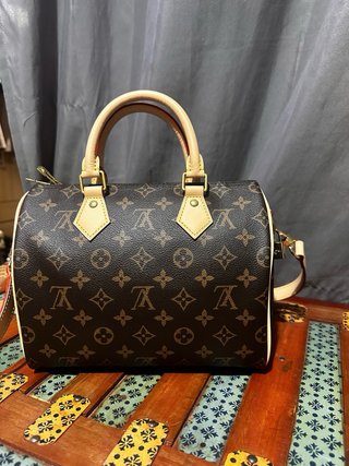 Bolsos Louis Vuitton Beige y Marrón