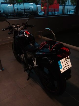 Se vende Daelim Roawin 125 y doy otra igual.