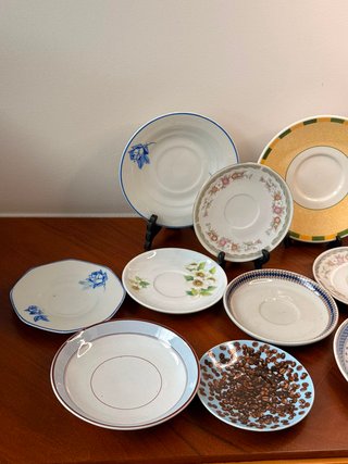 Conjunto 10 pratos porcelana variados