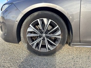 Peugeot 508 5P Allure Pack Hybrid 225 e-EATB
