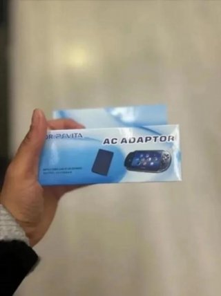 Cargador PlayStation Vita Nuevo a estrenar.