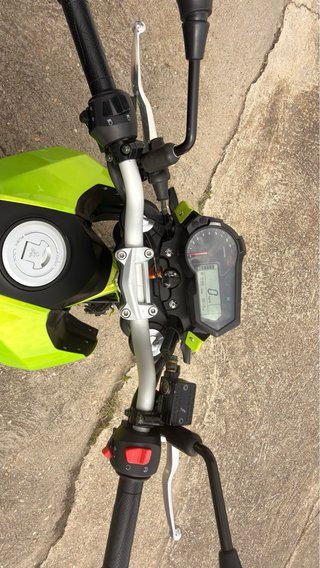 Benelli TNT Tornado Naked 125cc Verde Lima