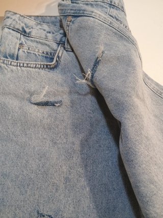 Bermudas vaqueras Mango rotas