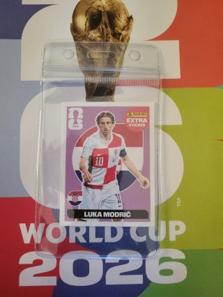 Cromo Mundial 2026 Extra Sticker Morado. L.Modric