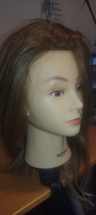 Maniquí Peluquería Steinhart Pelo Natural