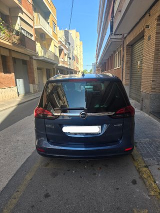 Opel Zafira Tourer 2013