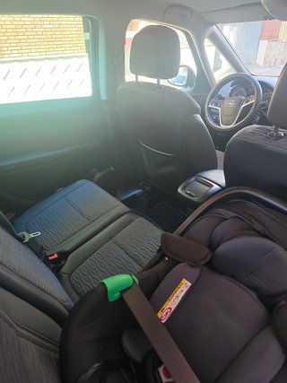 Opel Zafira Tourer 2013