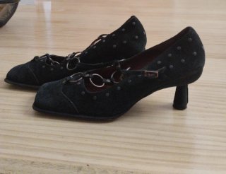 Zapatos de ante Vintagede tacón negro