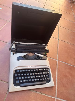 Olivetti Lettera 10 Máquina de Escribir Antigua