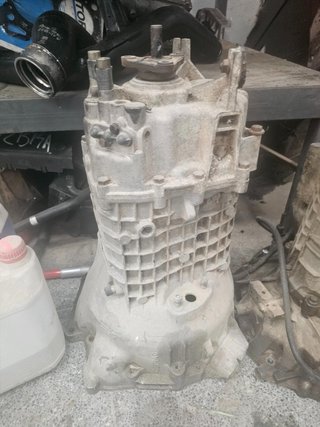 Caja cambios BMW M20 E30 E34 E28