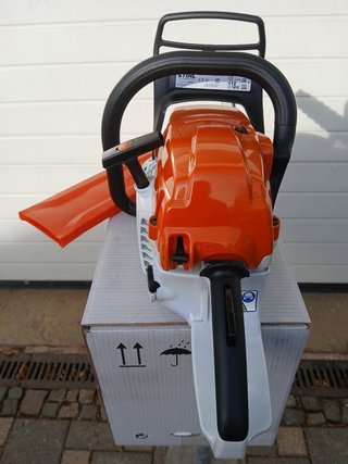 Motosierra STIHL MS 261 CM