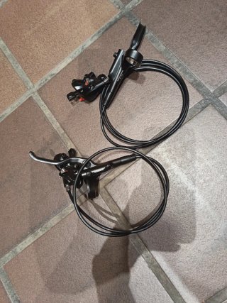 Manetas Freno Hidráulico Shimano BL-MT200