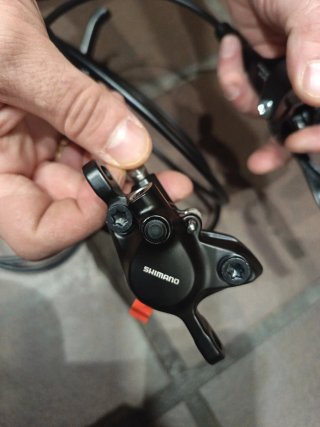 Manetas Freno Hidráulico Shimano BL-MT200
