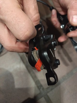 Manetas Freno Hidráulico Shimano BL-MT200