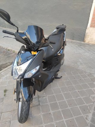 Kymco Agility 125cc Scooter Negra