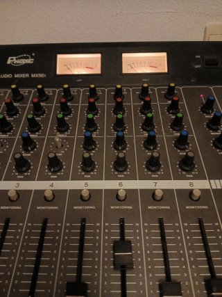 Console audio Phonic MX881