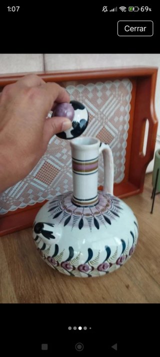 Botijo de cerámica tradicional español