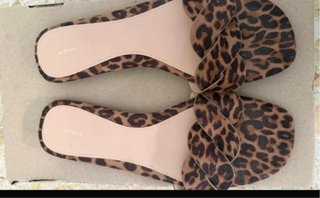 Sandalias Lefties Animal Print comodas y versatil