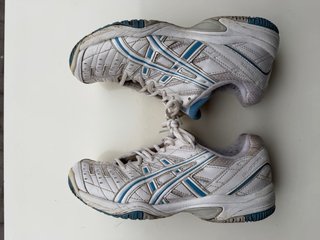 Zapatillas Asics Padel Blancas y Azules