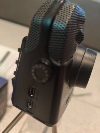 Zoom Q2n-4K Handy Video Recorder