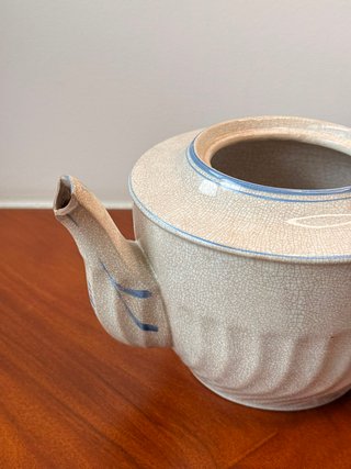 Tetera de cerámica vintage