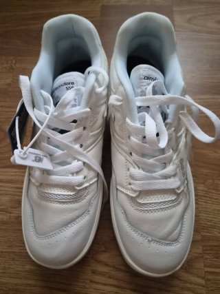New Balance 550 Blancas y Grises