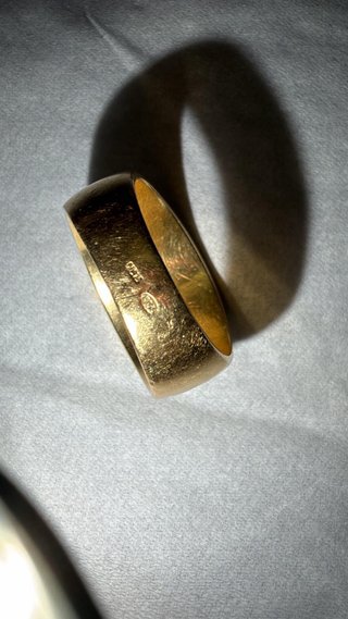 Anillo Oro 18k con Circonitas (13gr)