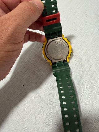 Reloj G-SHOCK Amarillo y Verde
