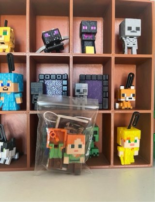 10 Figuras Minecraft Kinder