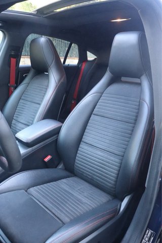 Mercedes CLA 45 AMG 381CV Pano alcantara SB