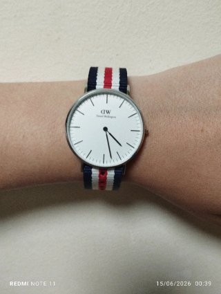 Reloj Daniel Wellington Multicolor , sin estrenar