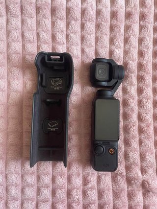DJI Osmo Pocket 3 Creator Combo