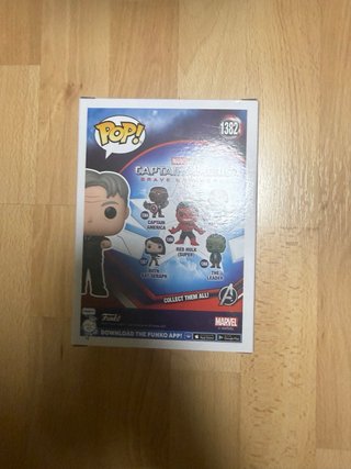 Funko Pop! Thaddeus Ross 1382 Capitán América