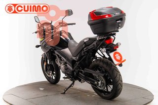 SUZUKI V-STROM 650
