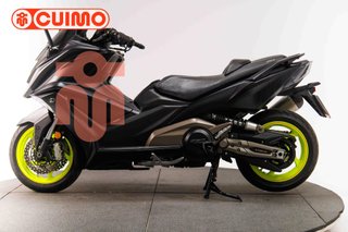 KYMCO AK 550