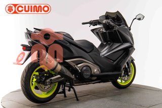 KYMCO AK 550