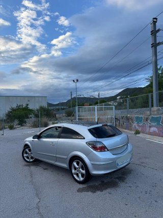 Opel Astra 2007