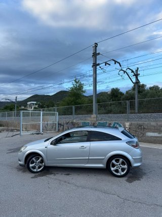 Opel Astra 2007