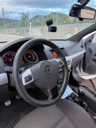 Opel Astra 2007