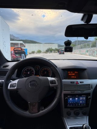 Opel Astra 2007