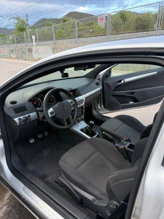 Opel Astra 2007